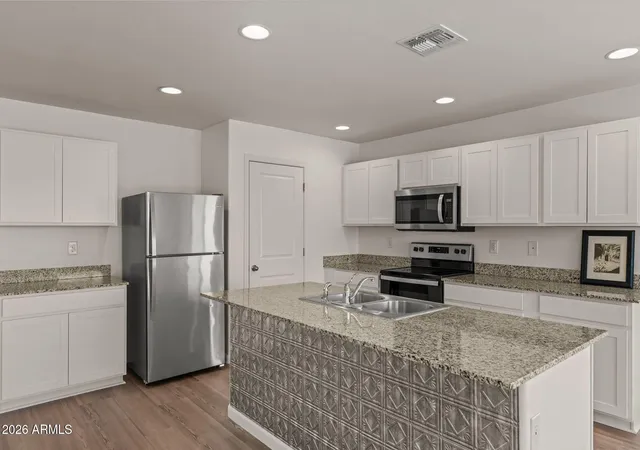 Photo 2 of Single family home for sale at 18 W Monte Cristo Dr, Wickenburg, AZ 85390 | MLS# 7079424 | Listing updated on 2026-09-14