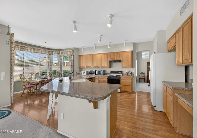 Photo 2 of Single family home for sale at 1936 W Lark Dr, Chandler, AZ 85286 | MLS# 7078331 | Listing updated on 2026-10-08