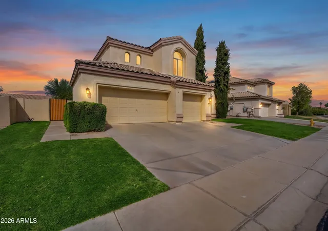 Photo 3 of Single family home for sale at 1936 W Lark Dr, Chandler, AZ 85286 | MLS# 7078331 | Listing updated on 2026-10-08