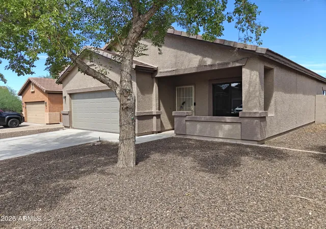 Photo 2 of Single family home for sale at 932 W Carter Rd, Phoenix, AZ 85041 | MLS# 7077014 | Listing updated on 2026-09-08