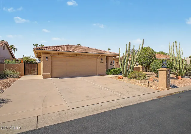 Photo 3 of Single family home for sale at 25840 S Beech Crk Dr, Sun Lakes, AZ 85248 | MLS# 7078911 | Listing updated on 2026-09-14