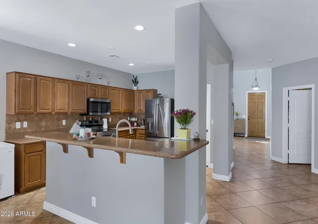 Photo 4 of Single family home for sale at 366 E Mule Train Trl, San Tan Valley, AZ 85143 | MLS# 7077080 | Listing updated on 2026-09-08