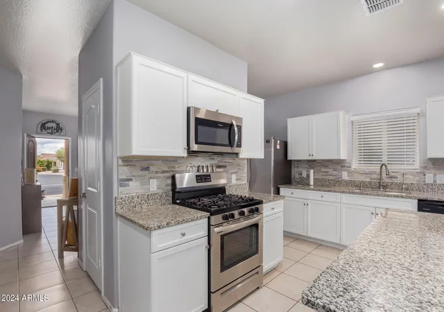 Photo 3 of Single family home for sale at 3061 N 301st Drive, Buckeye, AZ 85396 | MLS# 7077031 | Listing updated on 2026-09-16