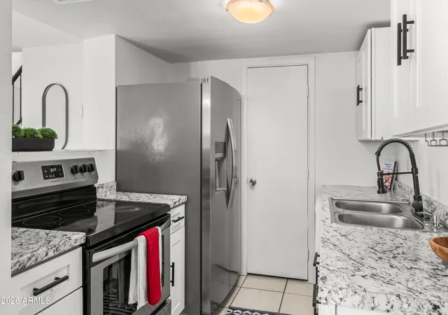 Photo 3 of Townhouse for sale at 4627 E Southgate Ave, Phoenix, AZ 85040 | MLS# 7077484 | Listing updated on 2026-09-10