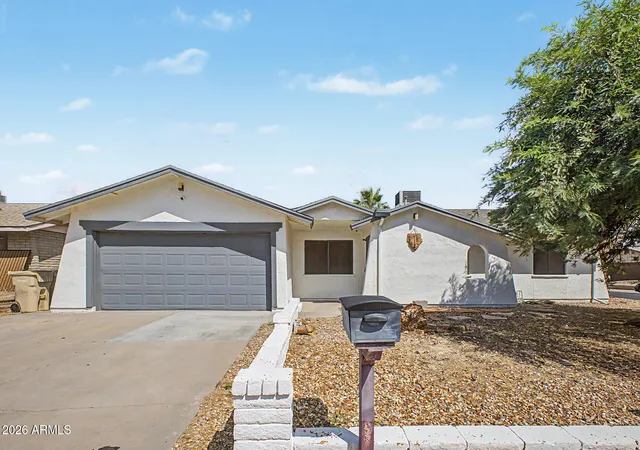Photo 2 of Single family home for sale at 15243 N 52nd Drive, Glendale, AZ 85306 | MLS# 7077054 | Listing updated on 2026-09-08