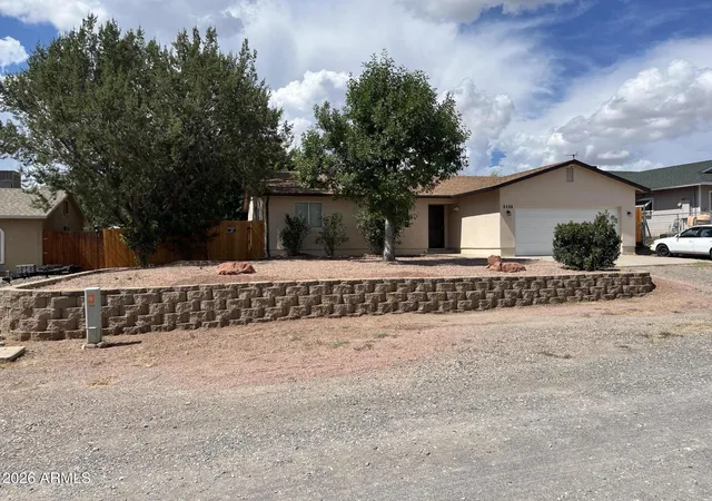 Photo 1 of Single family home for sale at 5680 N Debbie Ln, Rimrock, AZ 86335 | MLS# 7079991 | Listing updated on 2026-09-25
