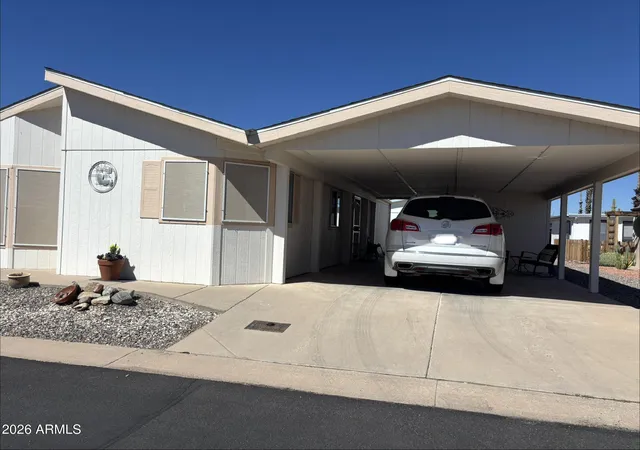 Photo 3 of Manufactured home for sale at 3500 S Tomahawk Rd #170, Apache Junction, AZ 85119 | MLS# 7077062 | Listing updated on 2026-09-08