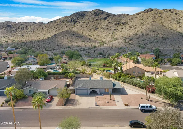 Photo 2 of Single family home for sale at 10002 S 44th Street, Phoenix, AZ 85044 | MLS# 7083976 | Listing updated on 2026-10-01
