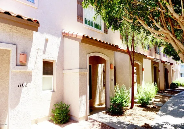 Townhouse for sale at 1961 N Hartford St #1101, Chandler, AZ 85225 | MLS# 7078056
