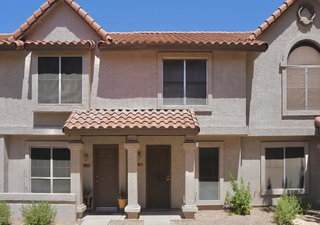 Photo 3 of Townhouse for sale at 1961 N Hartford St #1061, Chandler, AZ 85225 | MLS# 7078085 | Listing updated on 2026-09-11