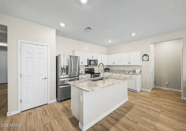 Photo 2 of Single family home for sale at 11894 E Red Butte, Gold Canyon, AZ 85118 | MLS# 7078899 | Listing updated on 2026-09-16