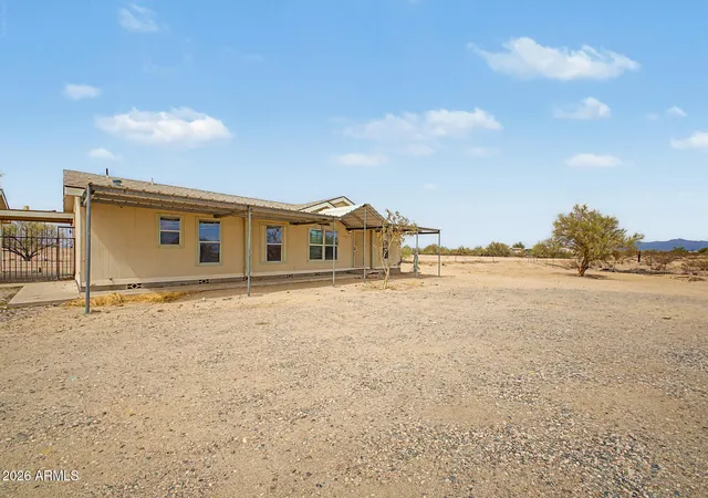 Photo 4 of Manufactured home for sale at 410 N 349th Avenue, Tonopah, AZ 85354 | MLS# 7077200 | Listing updated on 2026-09-09