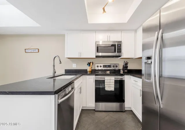 Photo 3 of Townhouse for sale at 16826 E Lamplighter Way #7, Fountain Hills, AZ 85268 | MLS# 7077221 | Listing updated on 2026-09-12