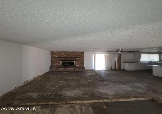 Photo 3 of Single family home for sale at 1910 N 42nd Drive, Phoenix, AZ 85009 | MLS# 7077417 | Listing updated on 2026-09-15