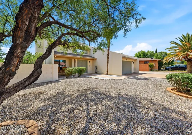 Photo 2 of Single family home for sale at 3626 Snead Dr, Sierra Vista, AZ 85650 | MLS# 7078639 | Listing updated on 2026-09-11