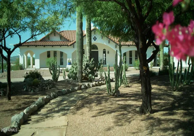 Photo 3 of Single family home for sale at 4932 E Greasewood St, Apache Junction, AZ 85119 | MLS# 7077299 | Listing updated on 2026-09-14