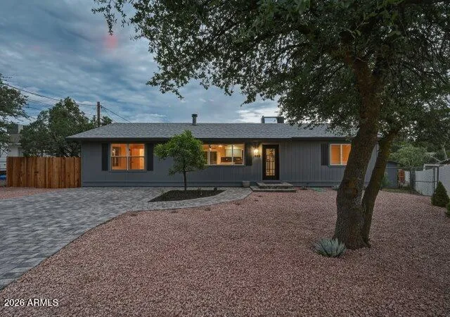 Photo 3 of Single family home for sale at 809 E Frontier St, Payson, AZ 85541 | MLS# 7077333 | Listing updated on 2026-09-09