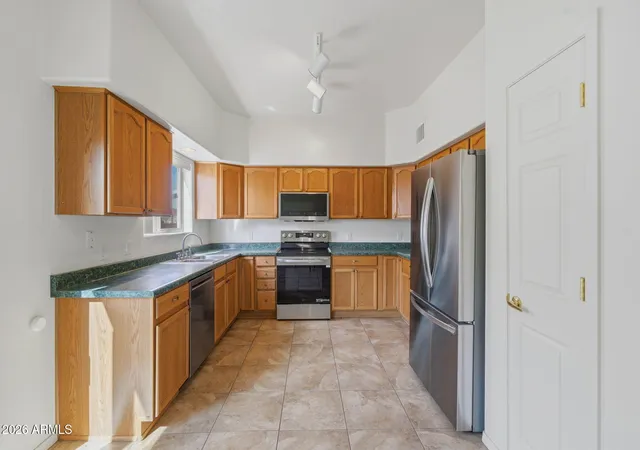 Photo 4 of Single family home for sale at 246 S Clubhouse Ln, Sierra Vista, AZ 85635 | MLS# 7077473 | Listing updated on 2026-09-10