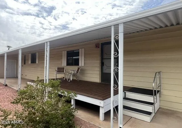 Photo 2 of Manufactured home for sale at 4065 E University Dr #526, Mesa, AZ 85205 | MLS# 7077390 | Listing updated on 2026-09-09