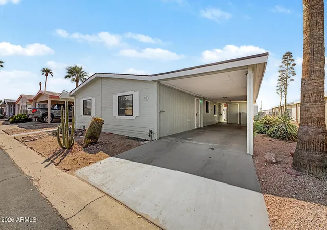 Photo 3 of Manufactured home for sale at 3500 S Tomahawk Rd #LOT 183, Apache Junction, AZ 85119 | MLS# 7078456 | Listing updated on 2026-09-14