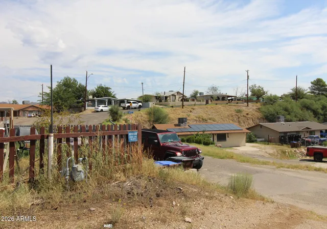 Photo 21 of Single family home for sale at 585 W Banker Ave, Globe, AZ 85501 | MLS# 7077387 | Listing updated on 2026-09-09