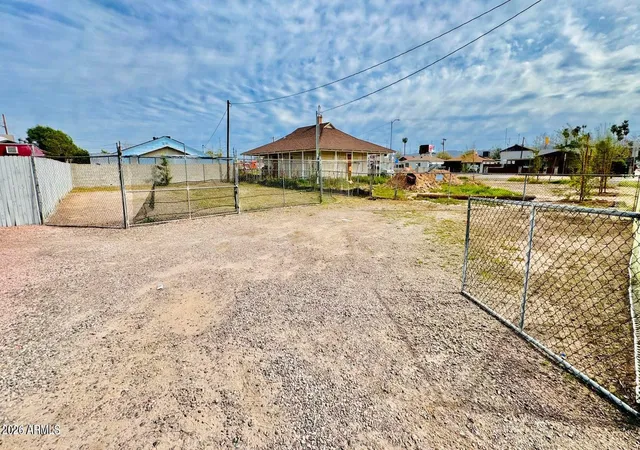 Photo 2 of Land for sale at 1707 S 7th Avenue #8, 9, Phoenix, AZ 85007 | MLS# 7077394 | Listing updated on 2026-09-08