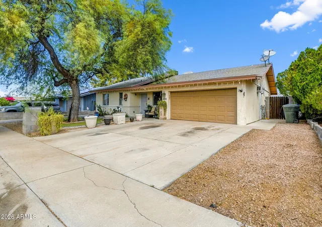 Photo 1 of Single family home for sale at 3010 W Villa Rita Dr, Phoenix, AZ 85053 | MLS# 7078038 | Listing updated on 2026-09-13
