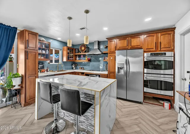 Photo 3 of Single family home for sale at 3010 W Villa Rita Dr, Phoenix, AZ 85053 | MLS# 7078038 | Listing updated on 2026-09-13