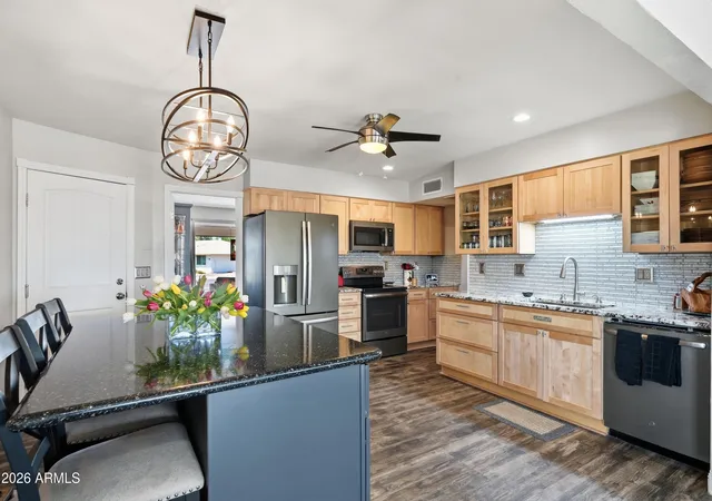 Photo 4 of Single family home for sale at 9301 W Wild Horse Ct, Sun City, AZ 85373 | MLS# 7078487 | Listing updated on 2026-09-11