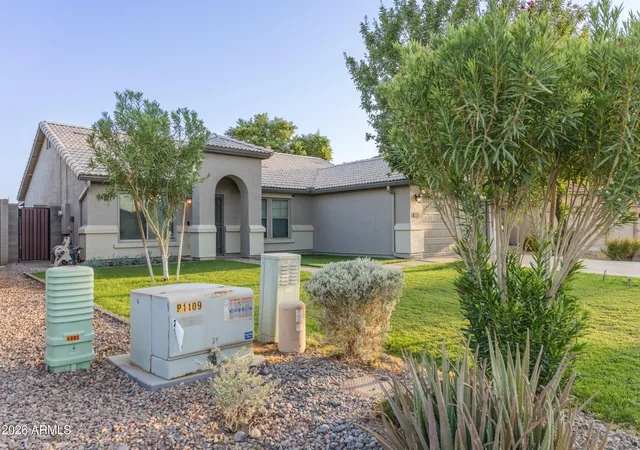 Photo 3 of Single family home for sale at 4083 E Lambeth Pl, San Tan Valley, AZ 85140 | MLS# 7077520 | Listing updated on 2026-09-09