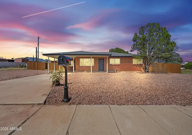 Photo 1 of Single family home for sale at 340 N Lenzner Ave, Sierra Vista, AZ 85635 | MLS# 7077464 | Listing updated on 2026-09-09