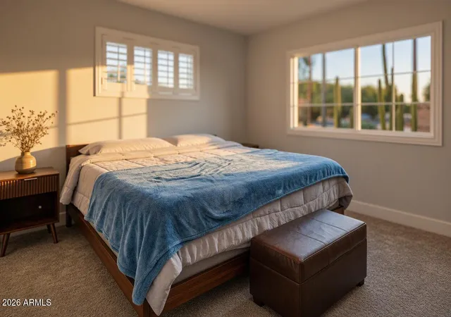 Photo 4 of Single family home for sale at 702 E Desert Park Ln, Phoenix, AZ 85020 | MLS# 7077595 | Listing updated on 2026-09-10
