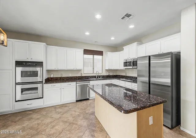 Photo 4 of Single family home for sale at 3764 S Windstream Pl, Chandler, AZ 85286 | MLS# 7077694 | Listing updated on 2026-10-11