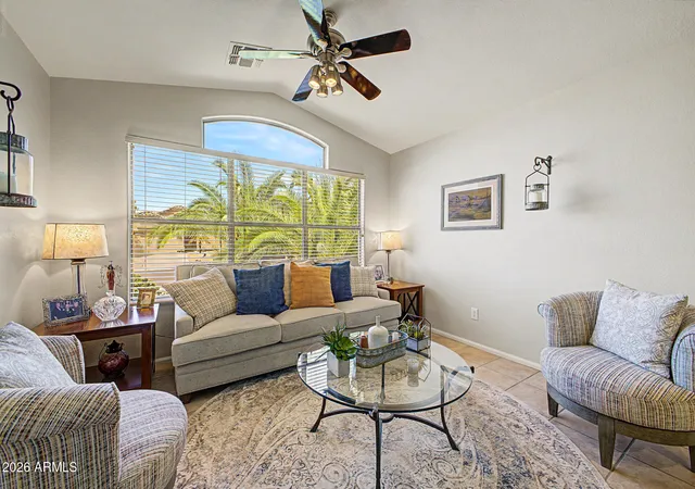 Photo 4 of Single family home for sale at 10233 W Daley Ln, Peoria, AZ 85383 | MLS# 7078759 | Listing updated on 2026-09-19