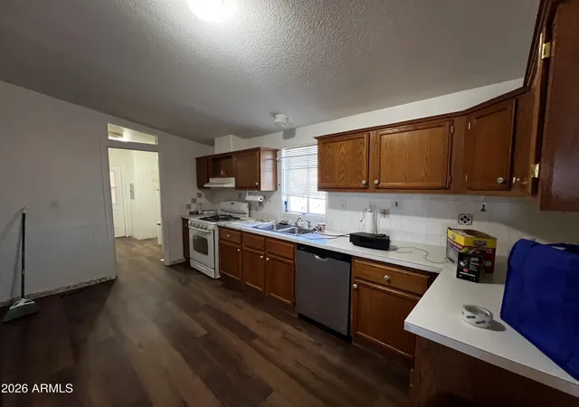 Photo 4 of Manufactured home for sale at 213 Gompers Cir, Morristown, AZ 85342 | MLS# 7077607 | Listing updated on 2026-09-09