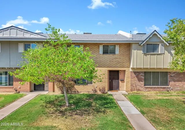 Townhouse for sale at 14 E Hermosa Dr, Tempe, AZ 85282 | MLS# 7078830