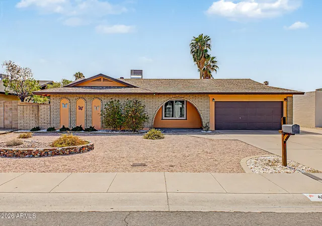 Photo 2 of Single family home for sale at 4031 W Yucca St, Phoenix, AZ 85029 | MLS# 7077742 | Listing updated on 2026-09-16