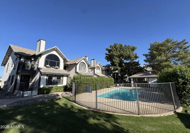 Photo 2 of Townhouse for sale at 20 S Buena Vista Ave #120, Gilbert, AZ 85296 | MLS# 7079048 | Listing updated on 2026-09-12