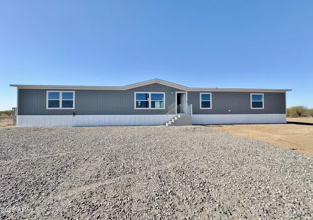 Photo 2 of Manufactured home for sale at 19115 W Dream Catcher Ln, Casa Grande, AZ 85193 | MLS# 7077668 | Listing updated on 2026-09-11