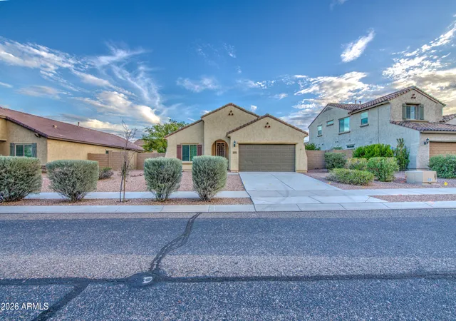 Photo 3 of Single family home for sale at 17517 W Pinnacle Vista Dr, Surprise, AZ 85387 | MLS# 7077774 | Listing updated on 2026-09-11