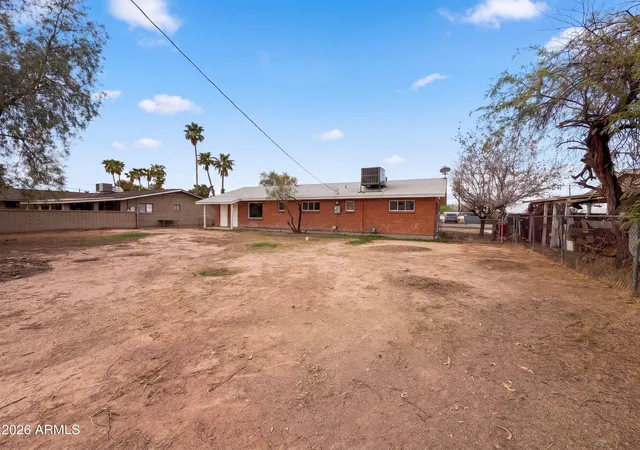 Photo 4 of Sale Pending at 45001 W Fred Cole Ln, Maricopa, AZ 85139 | MLS# 7077679 | Listing updated on 2026-10-08
