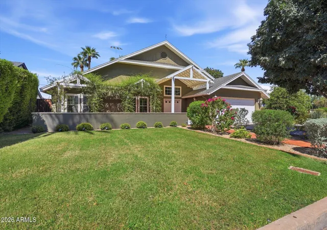 Photo 2 of Single family home for sale at 804 E Myrtle Ave, Phoenix, AZ 85020 | MLS# 7078175 | Listing updated on 2026-09-14