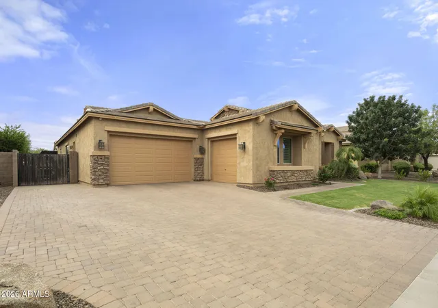 Photo 2 of Single family home for sale at 3785 E Strawberry Dr, Gilbert, AZ 85298 | MLS# 7077898 | Listing updated on 2026-09-15