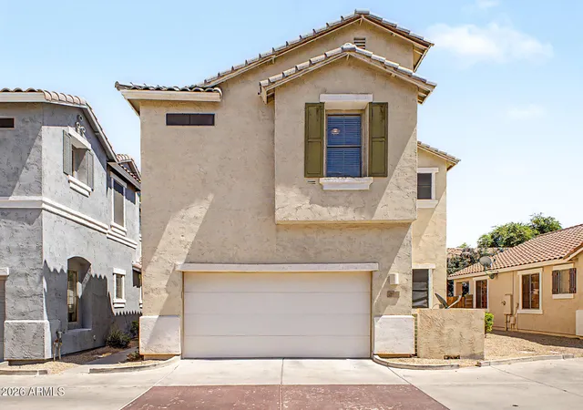 Photo 2 of Single family home for sale at 889 E Stottler Dr, Gilbert, AZ 85296 | MLS# 7078645 | Listing updated on 2026-09-11