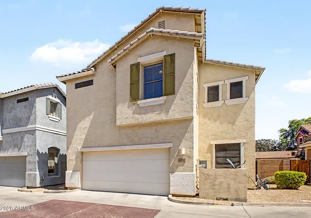 Photo 3 of Single family home for sale at 889 E Stottler Dr, Gilbert, AZ 85296 | MLS# 7078645 | Listing updated on 2026-09-11