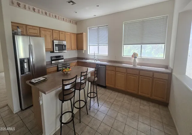 Photo 3 of Sale Pending at 29922 N Little Leaf Dr, San Tan Valley, AZ 85143 | MLS# 7077835 | Listing updated on 2026-10-09
