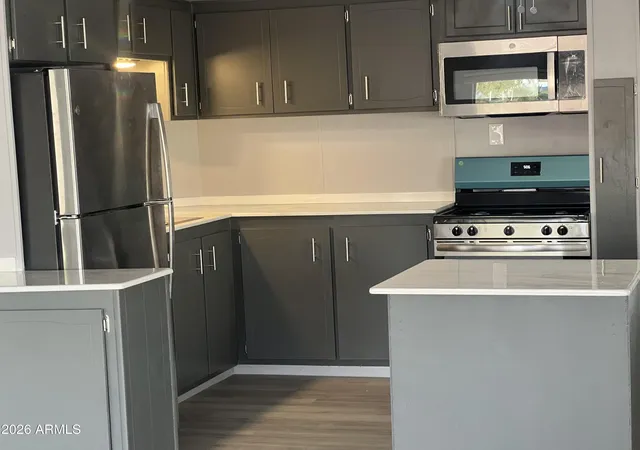 Photo 2 of Manufactured home for sale at 10701 N 99th Avenue #93, Peoria, AZ 85345 | MLS# 7077815 | Listing updated on 2026-09-21
