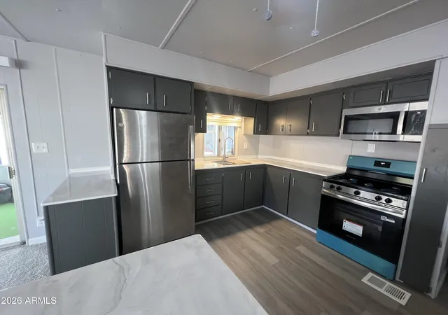 Photo 3 of Manufactured home for sale at 10701 N 99th Avenue #93, Peoria, AZ 85345 | MLS# 7077815 | Listing updated on 2026-09-21
