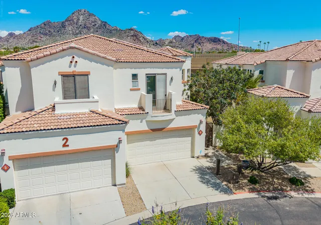 Townhouse for sale at 1750 E Ocotillo Rd #4, Phoenix, AZ 85016 | MLS# 7079429