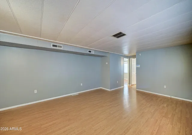 Photo 4 of Manufactured home for sale at 6836 W Pierce St #124, Phoenix, AZ 85043 | MLS# 7078203 | Listing updated on 2026-09-21